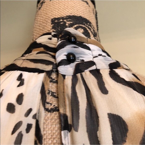 ~Cache~ Cheetah animal print and stone blouse - Picture 5 of 6